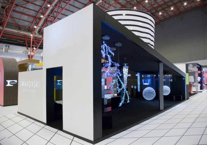 Swarovski Crystal Palace 02 - Eldridge Smerin